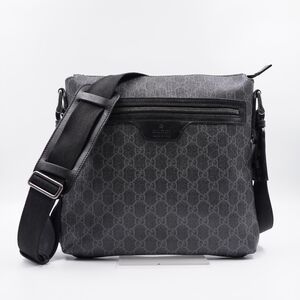 BX21 💕 Gucci GG Supreme Monogram Flat Messenger Bag